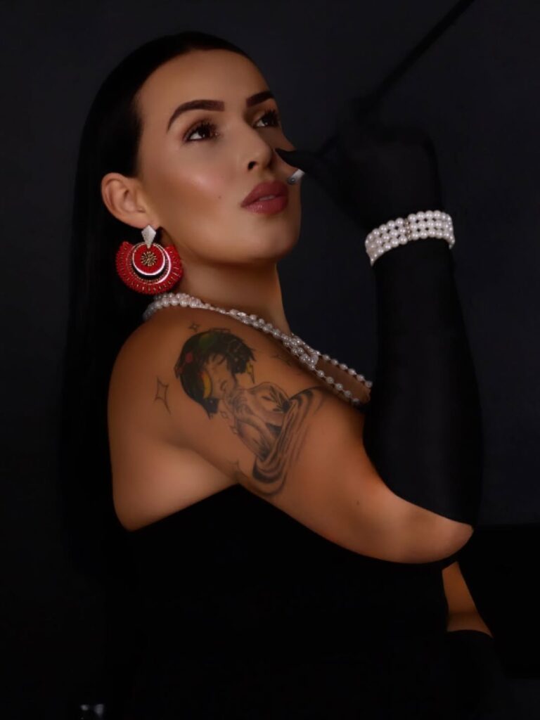 Personal branding portrait by Sarlen Studios